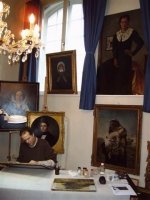 Restauratie beschadigde schilderijen beelden gravures tekeningen