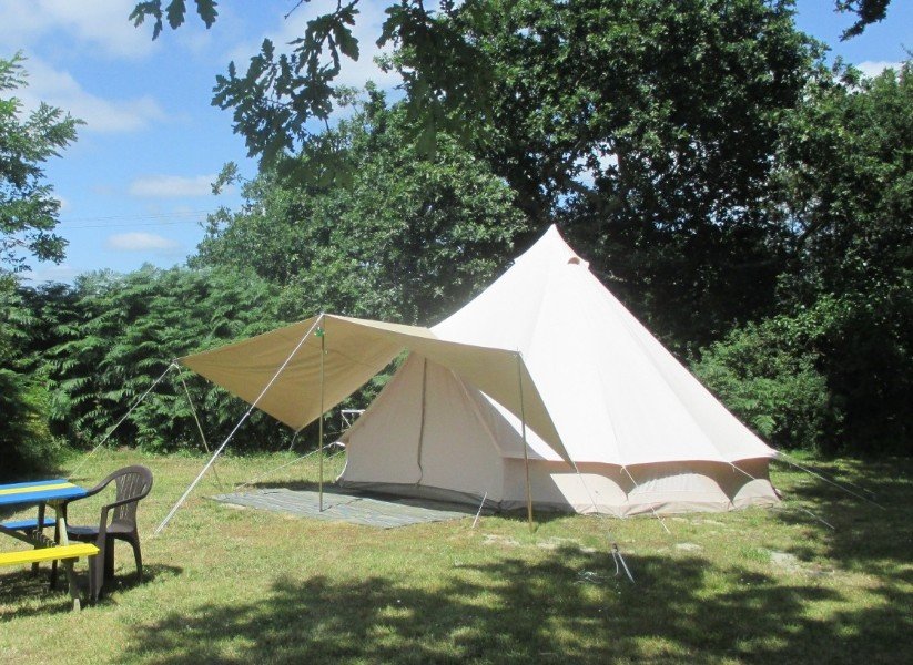 wazig Ingrijpen Wereldwijd Volledig Ingerichte Bell-tent Te Huur Op Groene Camping In Bretagne  Aangeboden op Tweedehands.net