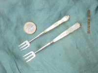 2 zilveren vorkjes met heft van