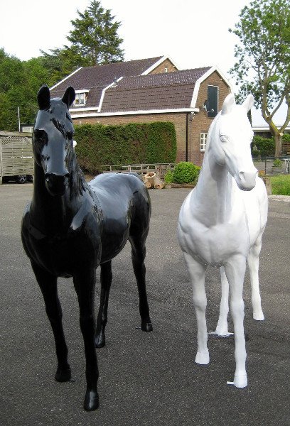 Soeverein Bewonderenswaardig ik heb nodig Paard-kunst Beeld -paard Lamp Polyester te Koop Aangeboden op  Tweedehands.net