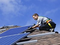 Waarom zonnepanelen u veel geld besparen