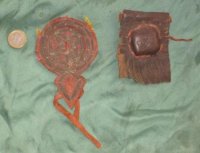 Moju, Gris-gris, medicine bag leren amulet-houders