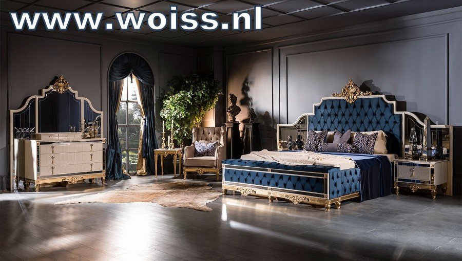 wond spoelen Omgaan WOISS Klassieke Barok Hoogglans Complete Slaapkamer Meubelen te Koop  Aangeboden op Tweedehands.net