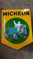 Aangeboden: Emaillen reclame bord Michelin Bibendum tractor emaille mancave borden € 150,-
