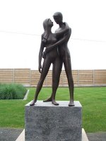\'Tim & Jill\' Bronzen tuinbeeld 1280