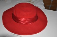 Rode dames hoed
