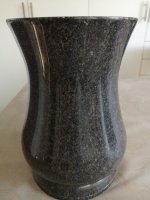 Marmeren vaas voor grafzerk