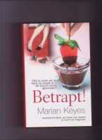 Aangeboden: Betrapt !! van bestsellerschrijfster Marian Keyes ( 476 blz) t.e.a.b.