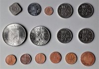 Diverse nederlandse munten en bankbiljetten