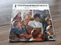 Mini LP voorvertelplaat door Mies Bouwman