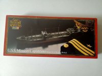 Revell No. 8624 1/400 USS Mission