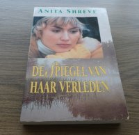 De Spiegel van haar verleden Anita