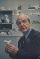 Henry Moore; 70 years; Kroller-Muller; 1968