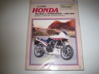 Aangeboden: Werkplaatsboek v/d Honda 700/1000 interceptor 1983/1985. € 20,-