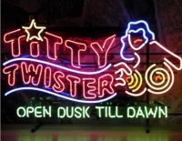 Titty Twister grote USA decoratie neon