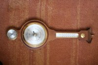 Pracht antiek barometer met spiraal thermometer