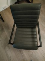 5 mooie antraciet stoelen 