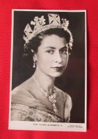 H.H. Queen Elizabeth II van Engeland