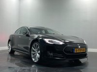 Tesla Model S 85 | Pano