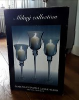 Hoge glazen tulpvormige kandelaars (Mikay collection)