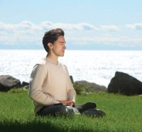 Rustgevende meditatie met \'Falun Dafa\' in
