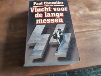 Vlucht voor de lange messen-Paul Chevalier