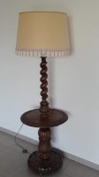 Mooie sierlijke antieke staanlamp
