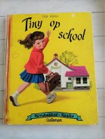 Authentiek Vintage Boek Tiny Op School