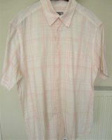 Vintage Roomwit Overhemd met Roze Ruiten