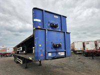 2004 PACTON 3 AXLE FLATBED TRAILER