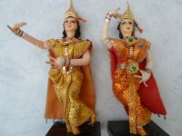 Thailand 2 Poppen danseressen In Goud
