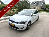 Volkswagen e-Golf CARPLAY ACHTERUITRIJ CAMERA €2000