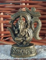 God Ganesha met OHM teken,Shiva,Boeddha beeldtje,Buddha