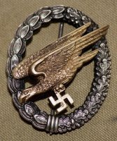Original Fallschirmschutzen/Paratrooper Abzeichen (Osang Dresden)