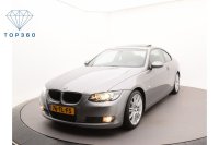 BMW 3-SERIE coupe 335i Introduction 53dkm