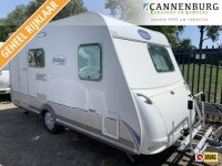 Caravelair Ambiance Style 420 met mover