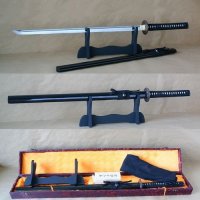 Scherp samurai zwaard (sabel, mes, dolk,