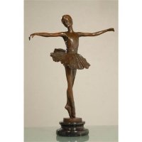 Bronzen beeld van een balletdanser ,