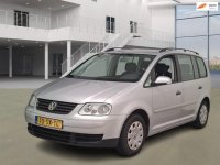 Volkswagen Touran 1.6-16V FSI Business AIRCO
