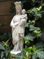 Heilige Maria kindje Jezus , tuinbeeld