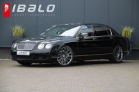 Bentley Continental Flying Spur W12 560pk