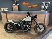Harley Davidson FLS Softail Custom Special