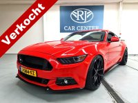 Ford Mustang Fastback 5.0 GT |