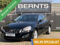 Volvo V60 T4 Momentum|Leder|Navigatie|Bluetooth|Stoelverwarming