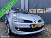 Renault Clio 1.6-16V Luxe Initiale Automaat