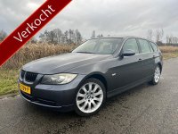 BMW 3-serie Touring 330d | Automaat/clima/cruise/trekhaak