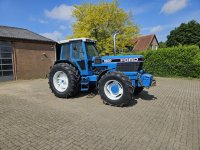 FORD TRACTOR 8830