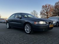 Volvo S60 2.4D Momentum Drivers-Edition *VOLLEDER