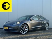 Tesla Model 3 Performance | Trekhaak*