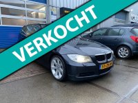 Nieuwstaat BMW 3-serie Touring 318i Business